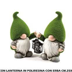 Gnomo Con Lanterna In Poliresina Con Erba Cm.25X17,5X41H